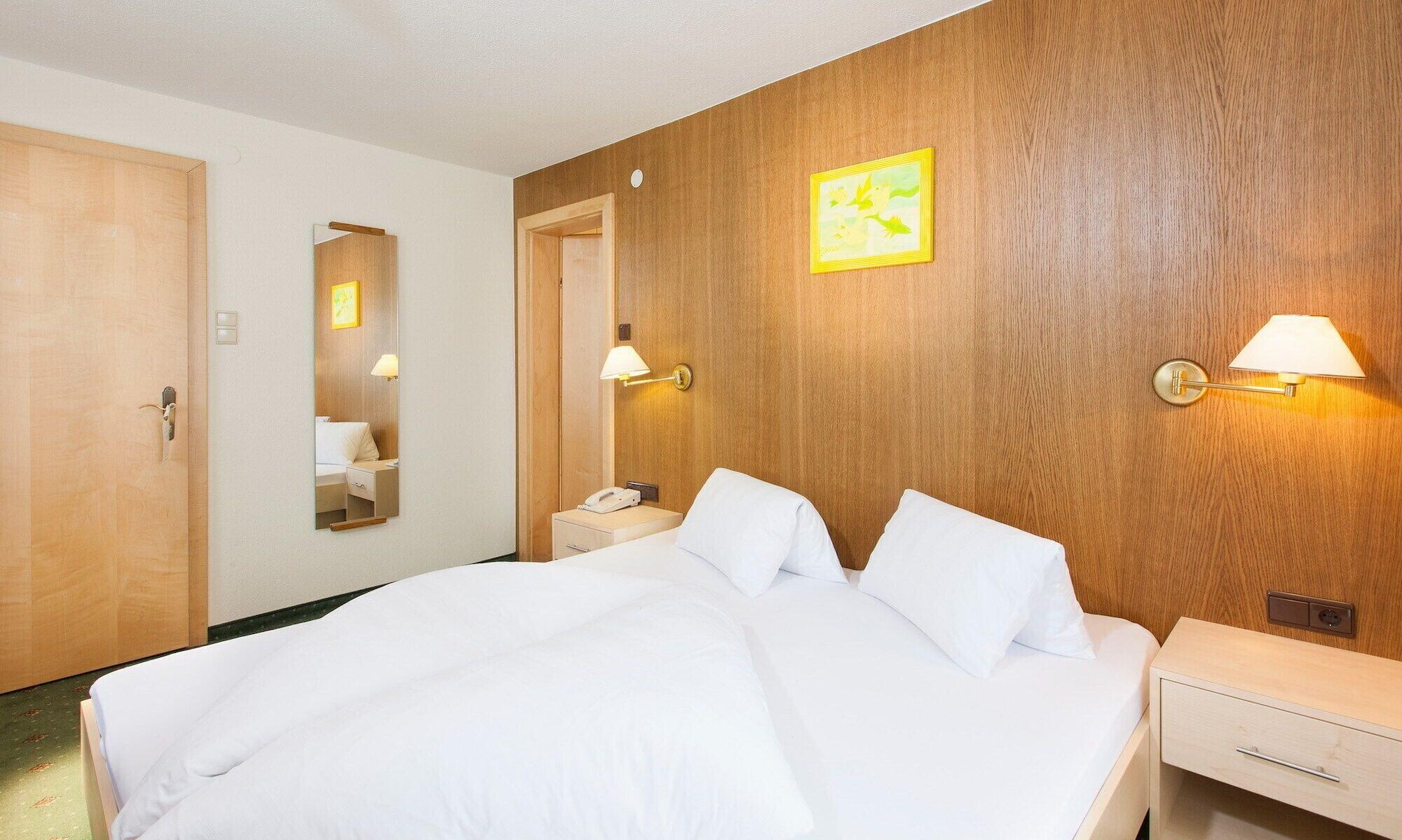 Riders In Hotel Сьолден Екстериор снимка